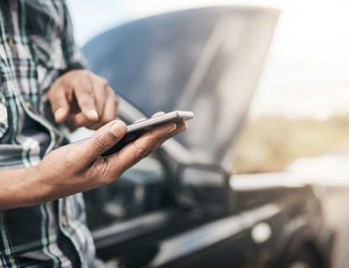 Roadside Assistance in Dedham Massachusetts